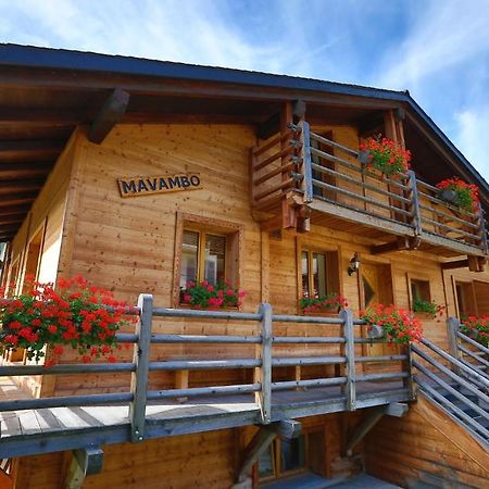 Chalet Mavambo เลอชาบล์ ภายนอก รูปภาพ